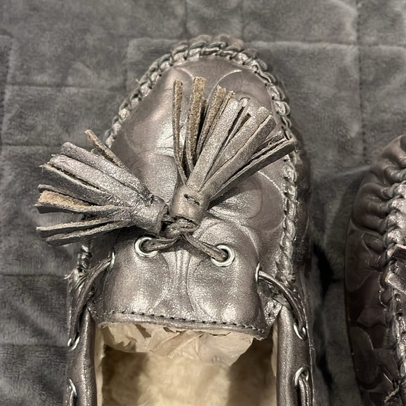 Coach Anita slippers silver metallic size 10 - Picture 3 of 10
